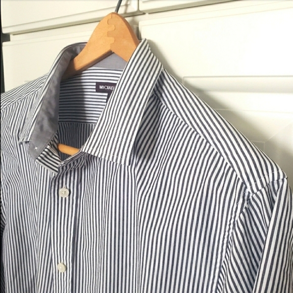 Michael Kors Striped Classic Fit Long Sleeve Casual Button Down - Picture 2 of 7